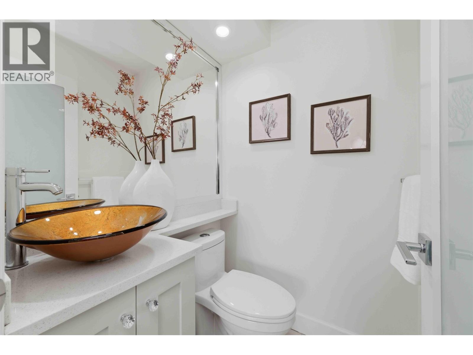 101 330 W 2d Street, North Vancouver, British Columbia  V7M 1E1 - Photo 23 - R3129641