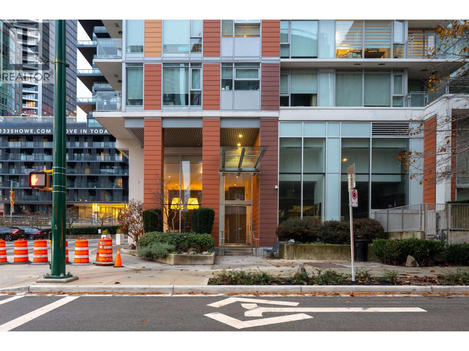 2701 1351 Continental Street, Vancouver, British Columbia  V6Z 0C6 - Photo 27 - R3129667