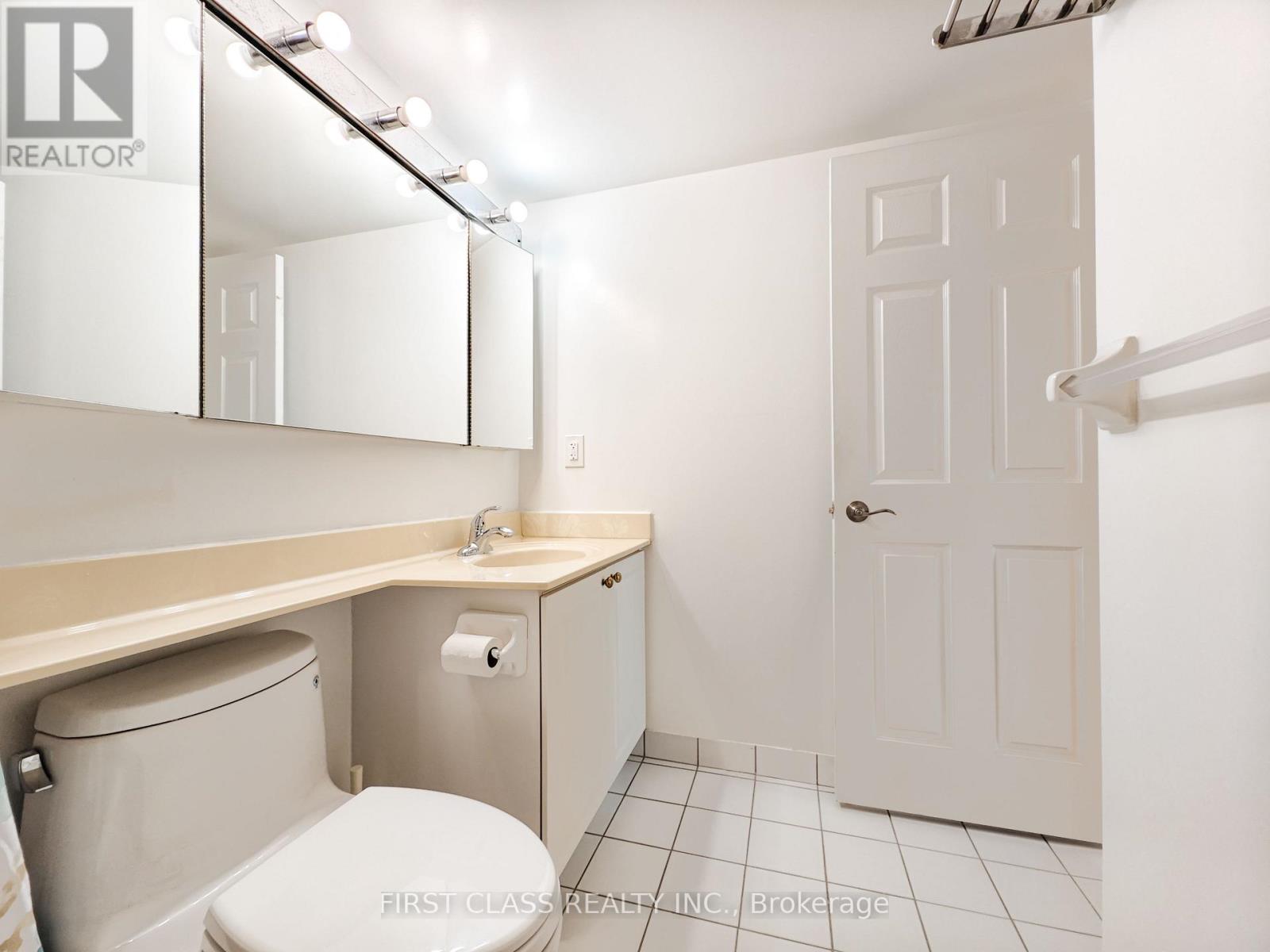 606 - 8 Pemberton Avenue, Toronto, Ontario  M2M 4K8 - Photo 17 - C13214956