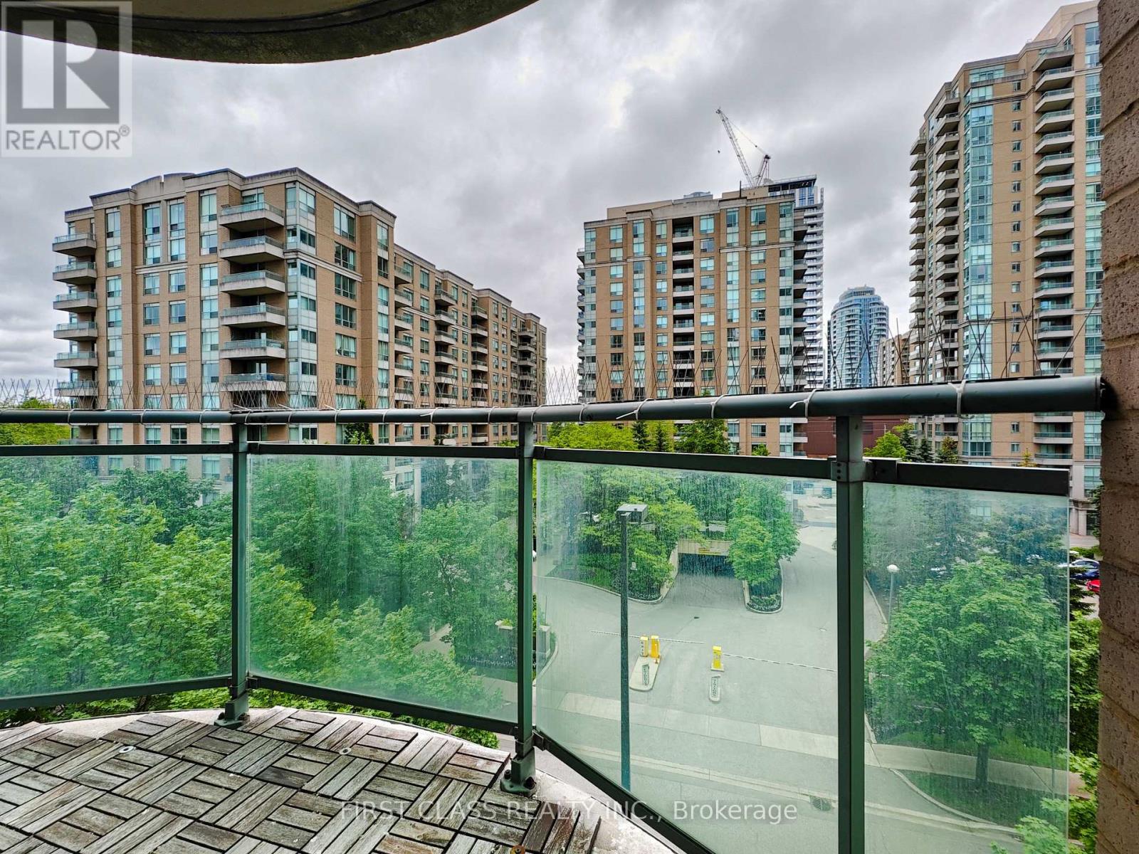 606 - 8 Pemberton Avenue, Toronto, Ontario  M2M 4K8 - Photo 24 - C13214956