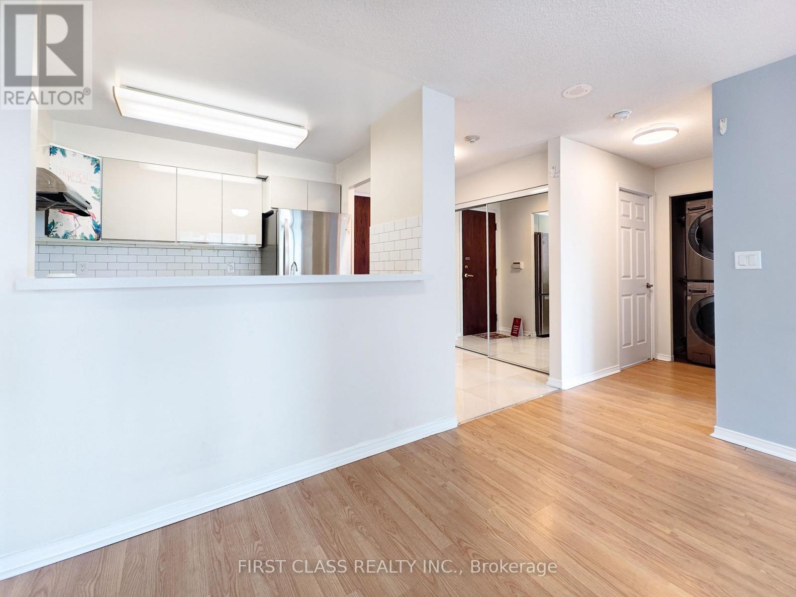 606 - 8 Pemberton Avenue, Toronto, Ontario  M2M 4K8 - Photo 8 - C13214956