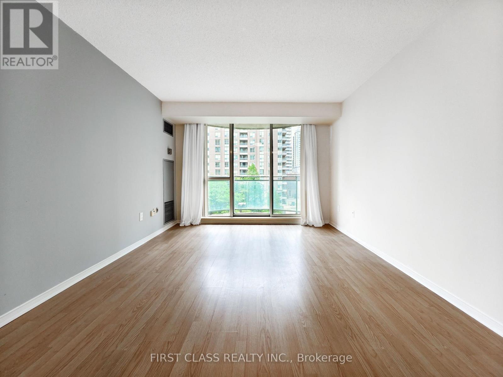 606 - 8 Pemberton Avenue, Toronto, Ontario  M2M 4K8 - Photo 9 - C13214956