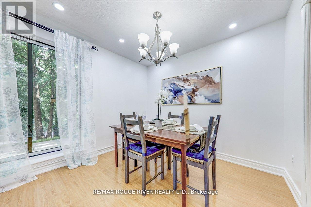 21 - 25 Pebble Byway, Toronto, Ontario  M2H 3J6 - Photo 11 - C13214994
