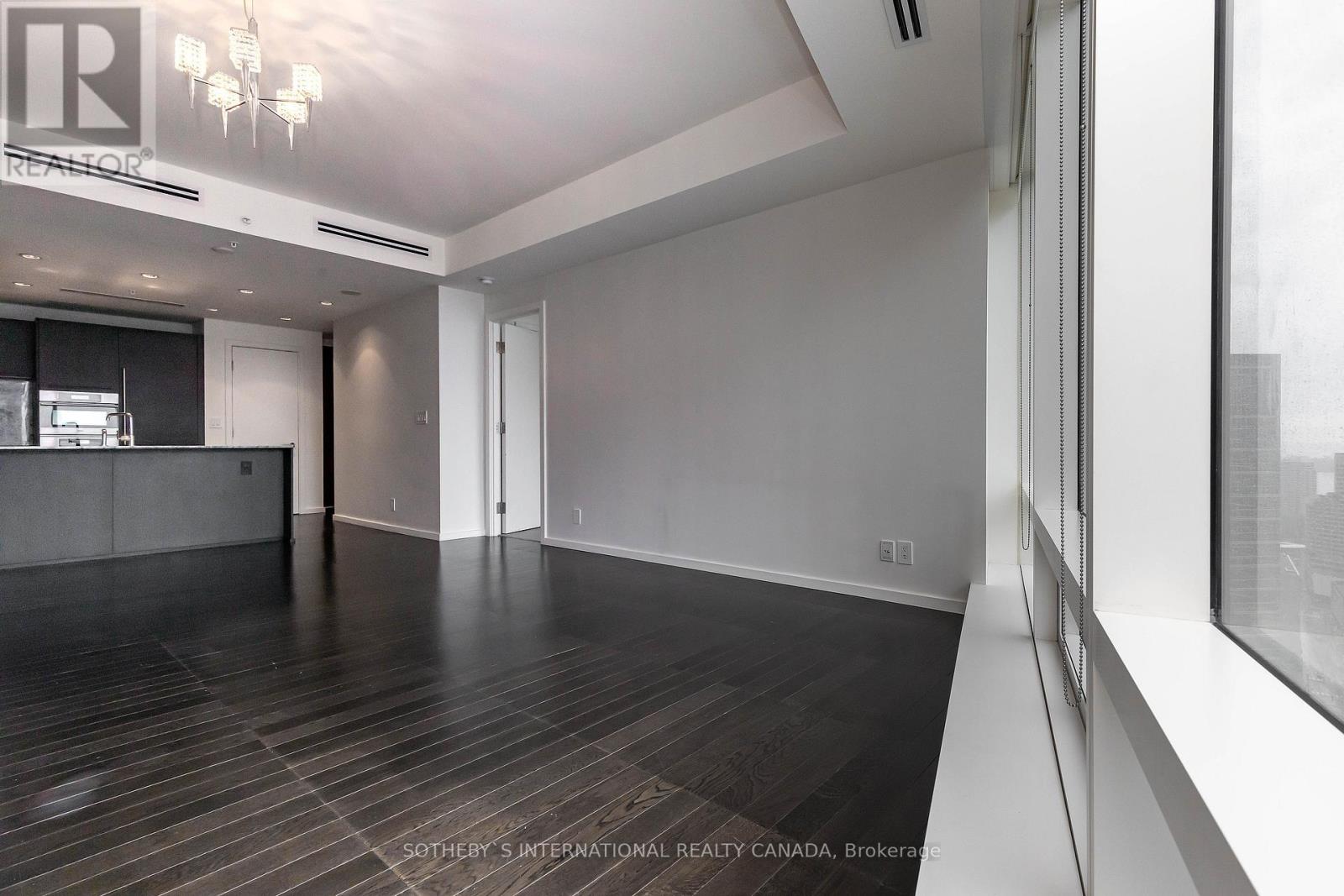 3002 - 180 University Avenue, Toronto, Ontario  M5H 0A2 - Photo 18 - C13214998