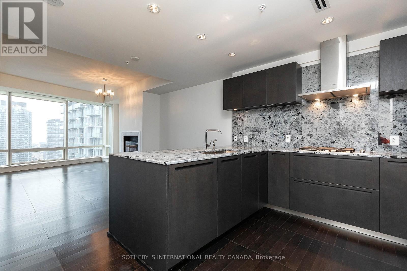 3002 - 180 University Avenue, Toronto, Ontario  M5H 0A2 - Photo 24 - C13214998