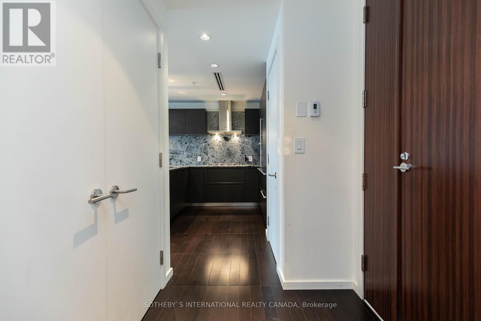 3002 - 180 University Avenue, Toronto, Ontario  M5H 0A2 - Photo 7 - C13214998