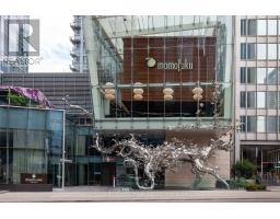 3002 - 180 UNIVERSITY AVENUE, Toronto, Ontario