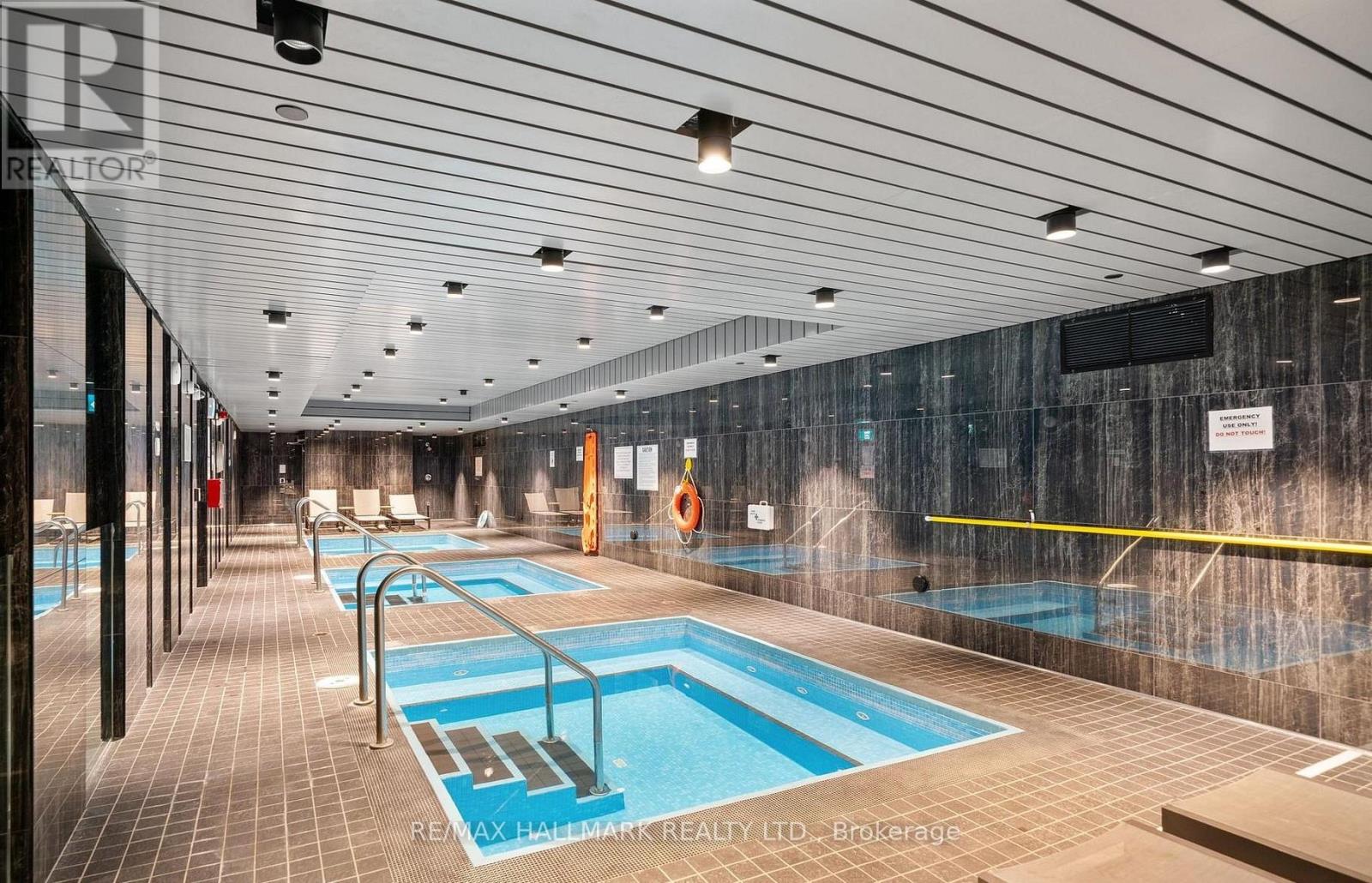 2211 - 2221 Yonge Street, Toronto, Ontario  M4S 0B8 - Photo 38 - C13149494