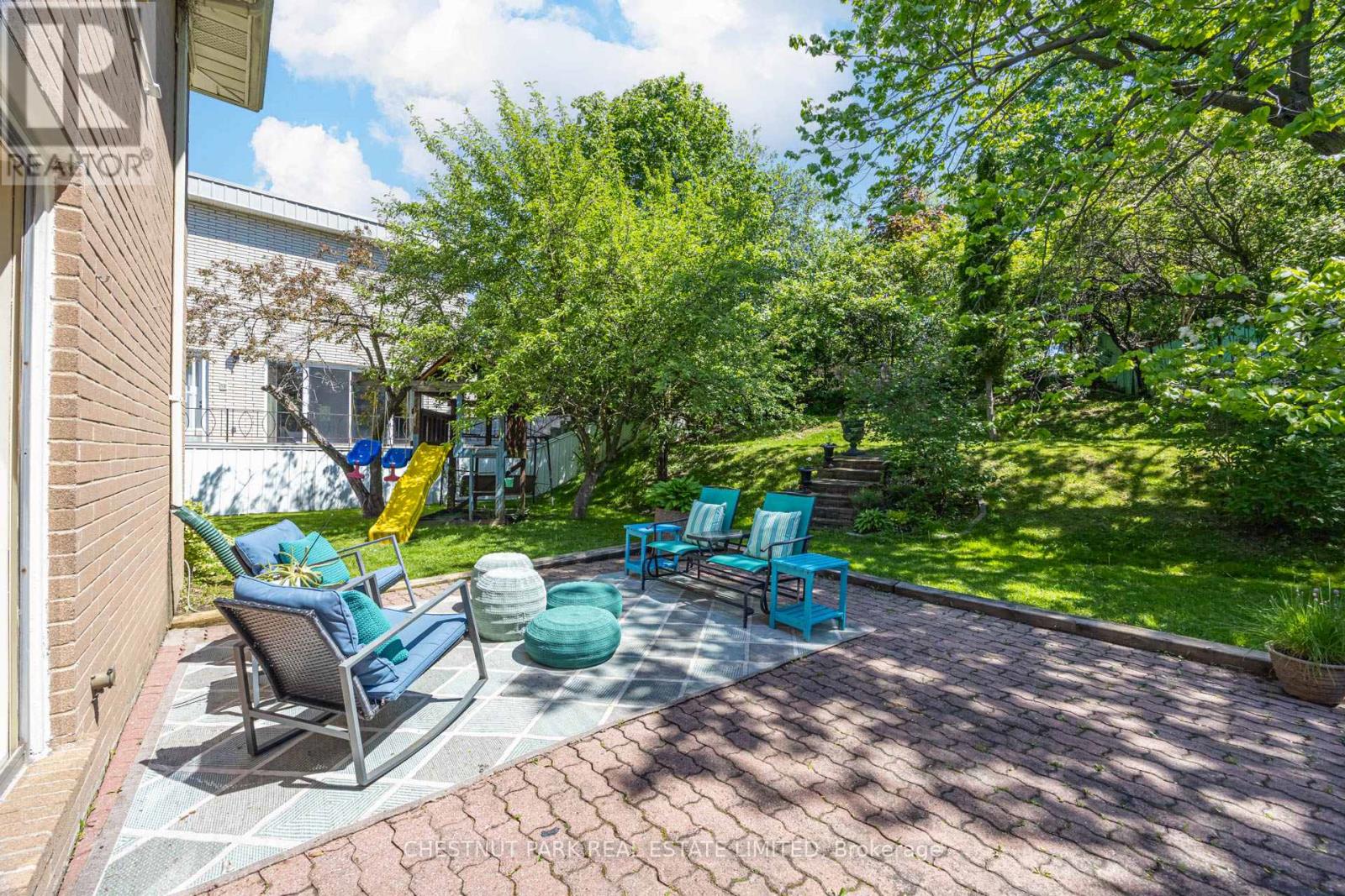 26 Hearthstone Crescent, Toronto, Ontario  M2R 1G3 - Photo 33 - C13213732