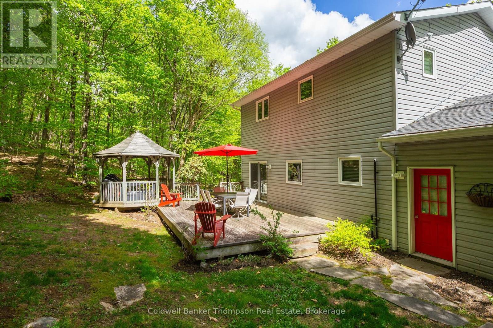 1067 Hillside Crescent, Lake Of Bays, Ontario P1H 2J6 - Photo 10 - X13214992