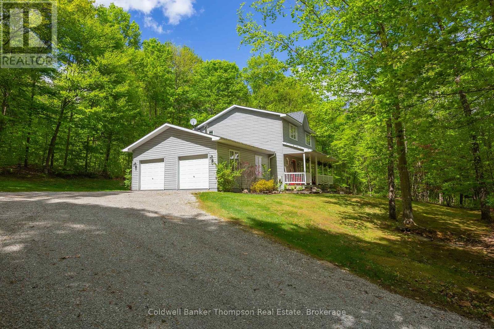 1067 Hillside Crescent, Lake Of Bays, Ontario P1H 2J6 - Photo 3 - X13214992