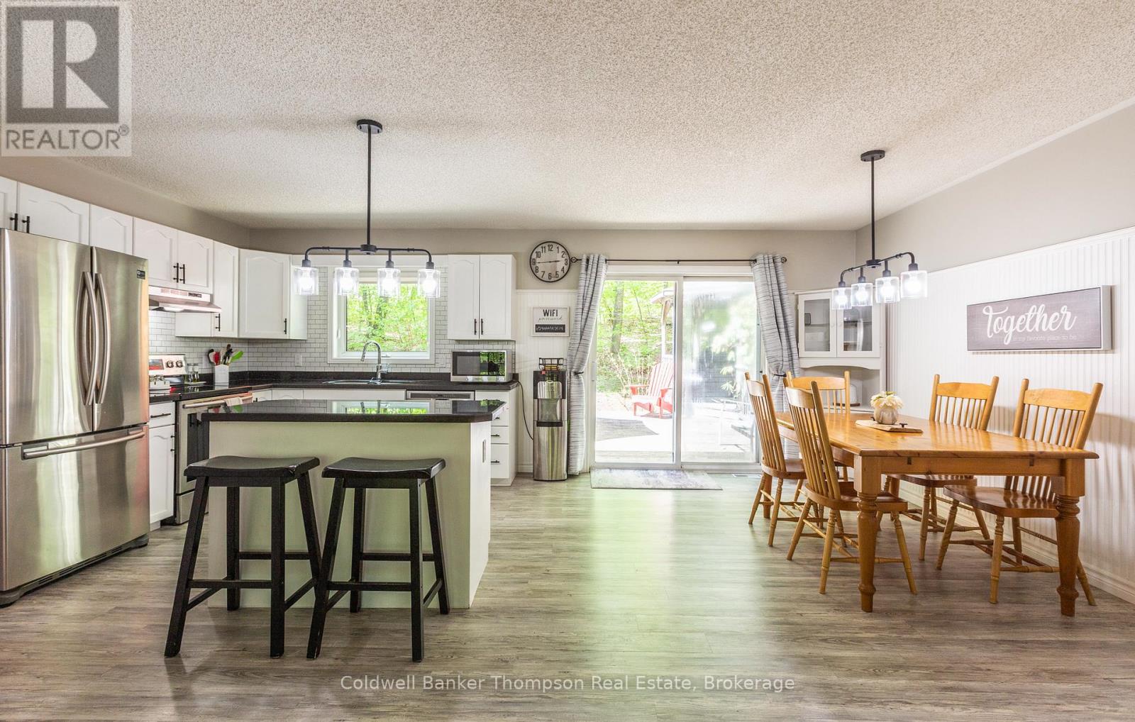 1067 Hillside Crescent, Lake Of Bays, Ontario P1H 2J6 - Photo 7 - X13214992