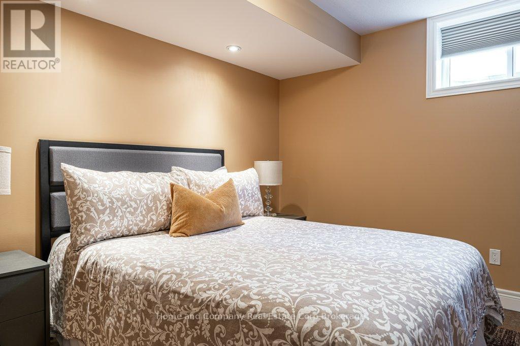 22 Findlay Place, Stratford, Ontario  N5A 0A7 - Photo 30 - X13215006