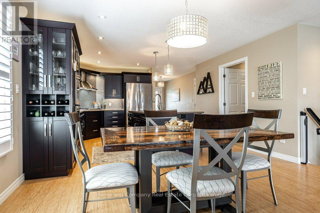 22 Findlay Place, Stratford, Ontario  N5A 0A7 - Photo 9 - X13215006