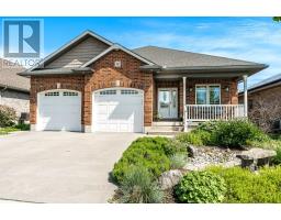 22 FINDLAY PLACE, stratford, Ontario