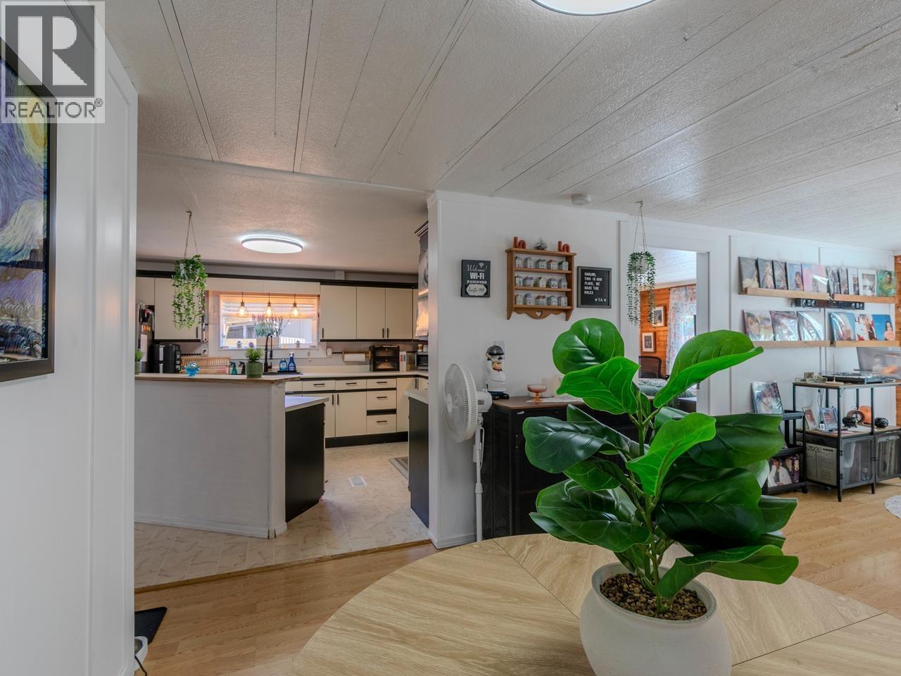 93 40157 Government Road, Squamish, British Columbia  V0N 1T0 - Photo 19 - R3129645