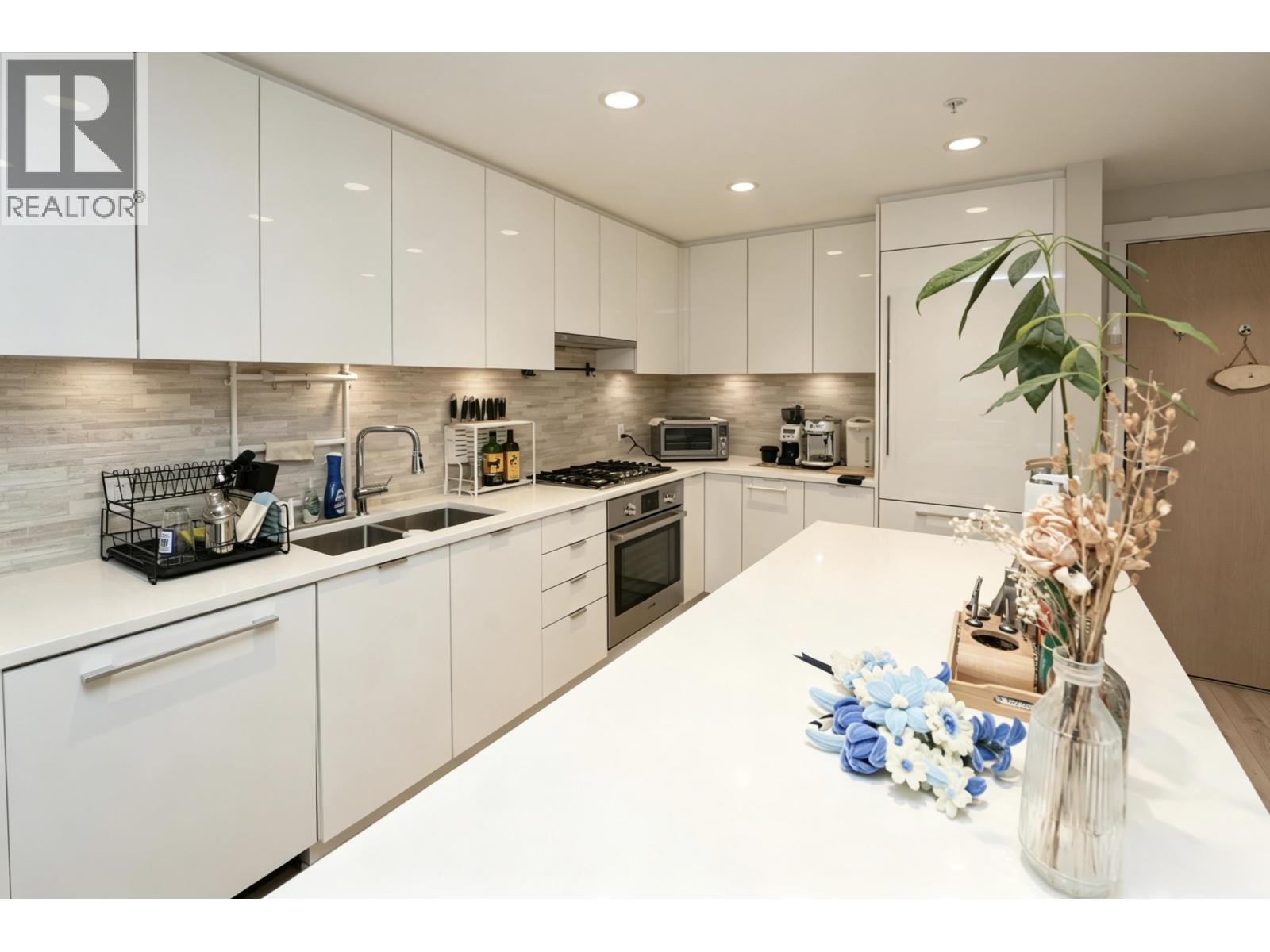 107 9233 Odlin Road, Richmond, British Columbia  V6X 0V4 - Photo 3 - R3127838