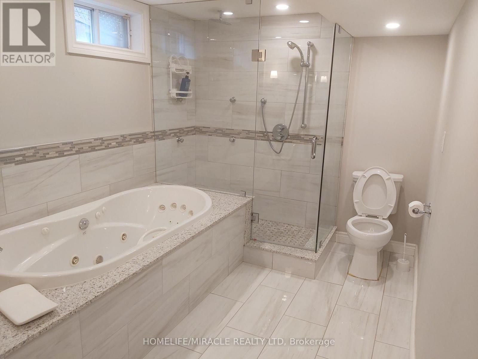 Lower - 1054 Copperfield Drive, Oshawa, Ontario  L1K 1S4 - Photo 9 - E13214984