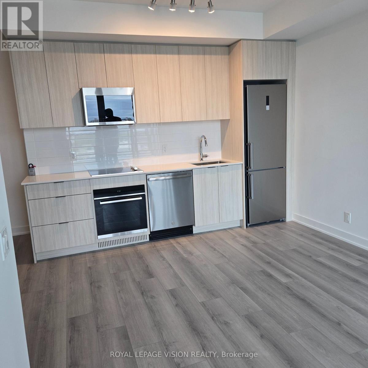 401 - 20 Deans Drive, Toronto, Ontario  M1L 0J7 - Photo 13 - E13214398
