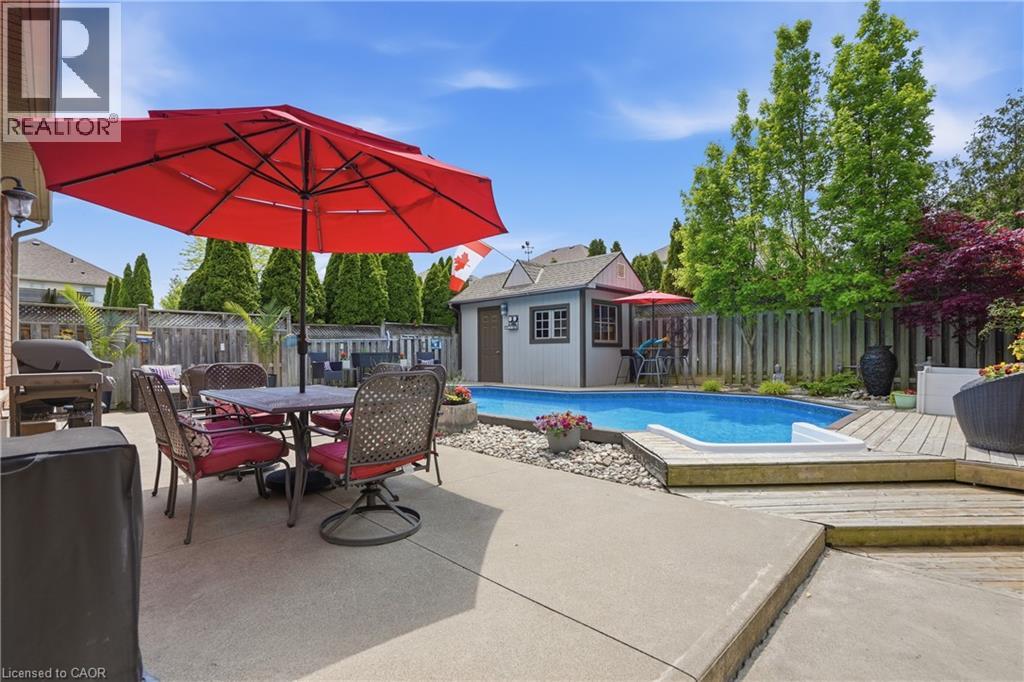 24 Benziger Lane, Stoney Creek, Ontario  L8E 6B6 - Photo 40 - 40834865