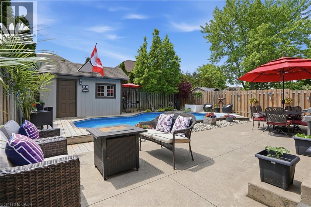 24 Benziger Lane, Stoney Creek, Ontario  L8E 6B6 - Photo 41 - 40834865