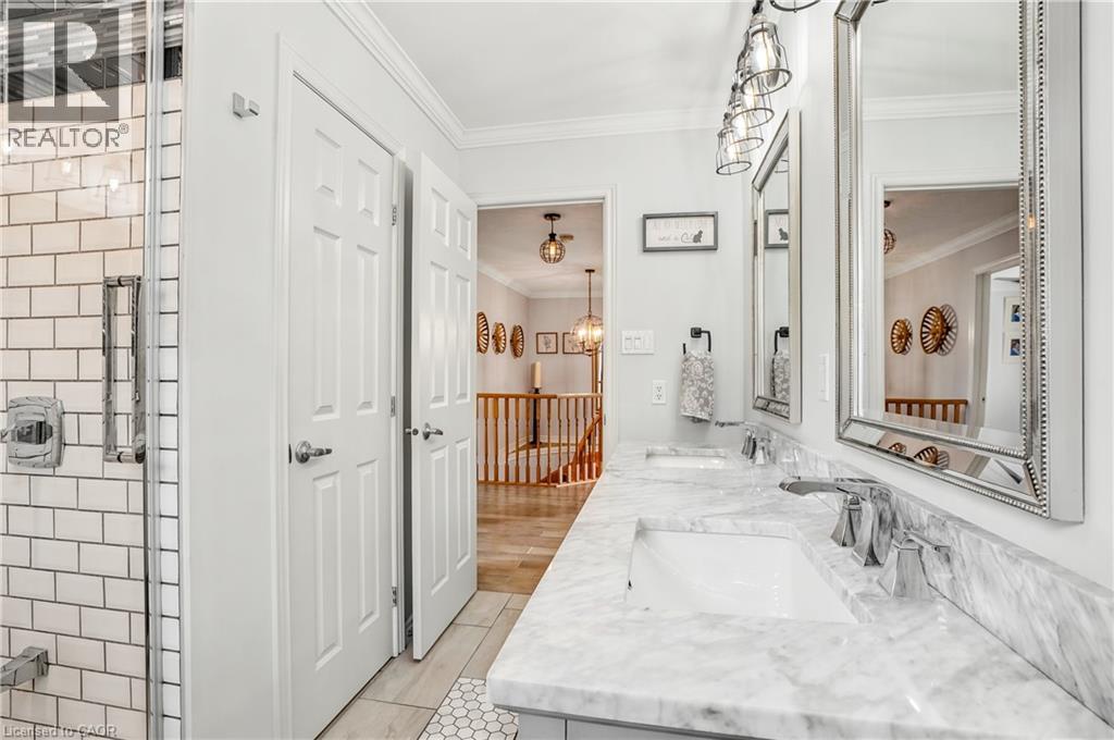 24 Benziger Lane, Stoney Creek, Ontario  L8E 6B6 - Photo 27 - 40834865