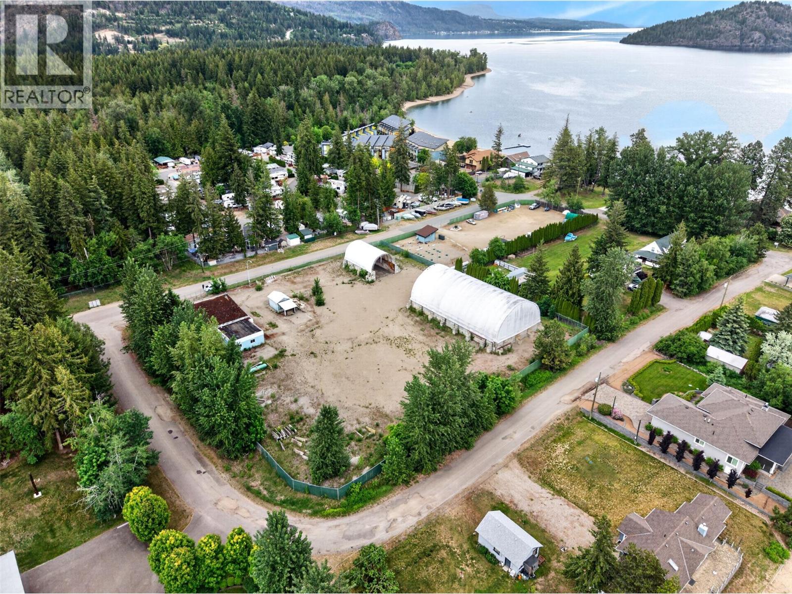 4063 Express Point Crescent, Scotch Creek, British Columbia  V0E 1M5 - Photo 9 - 10389071