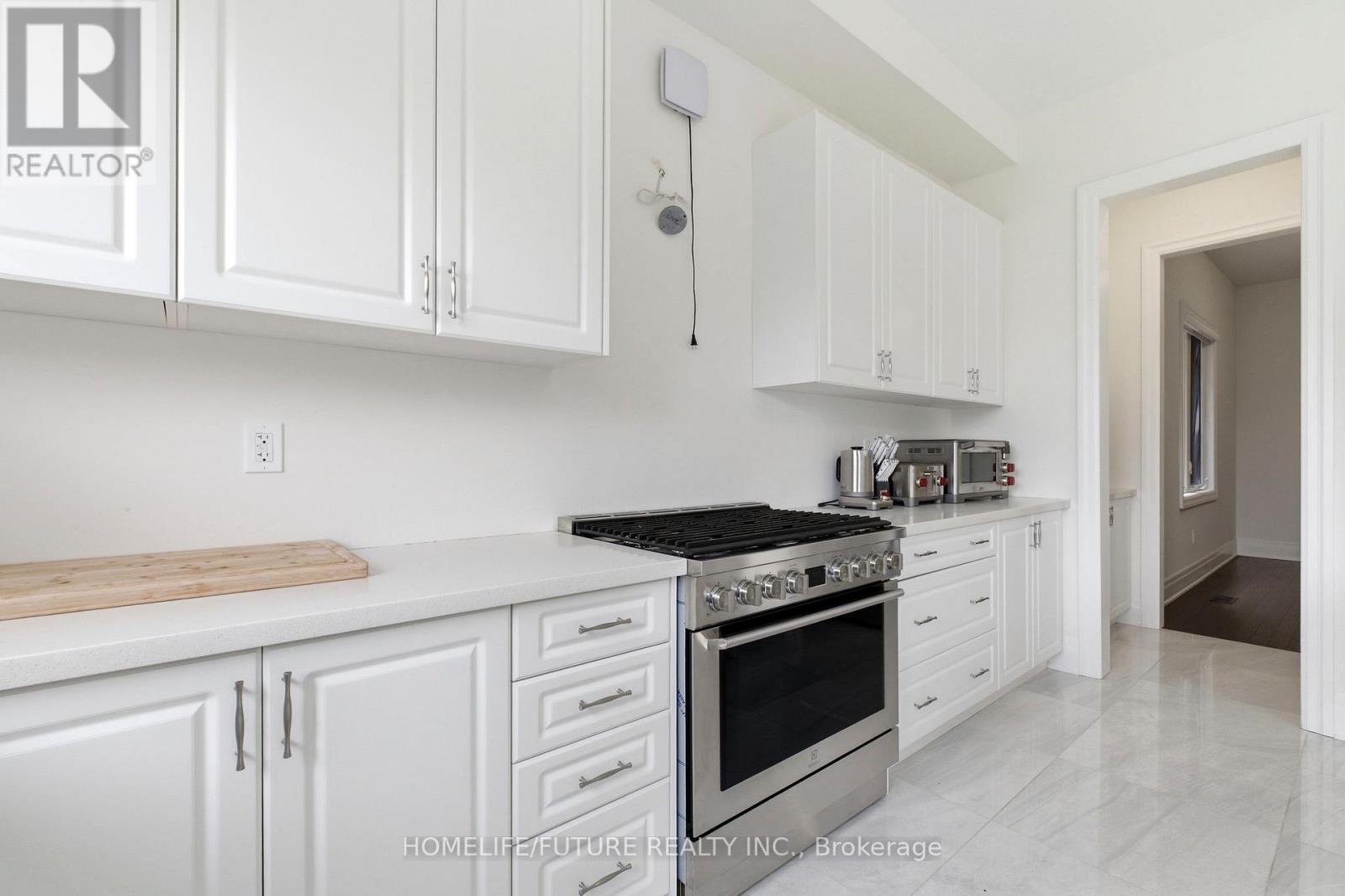 278 Danny Wheeler Boulevard, Georgina, Ontario  L4P 0J9 - Photo 14 - N13214944