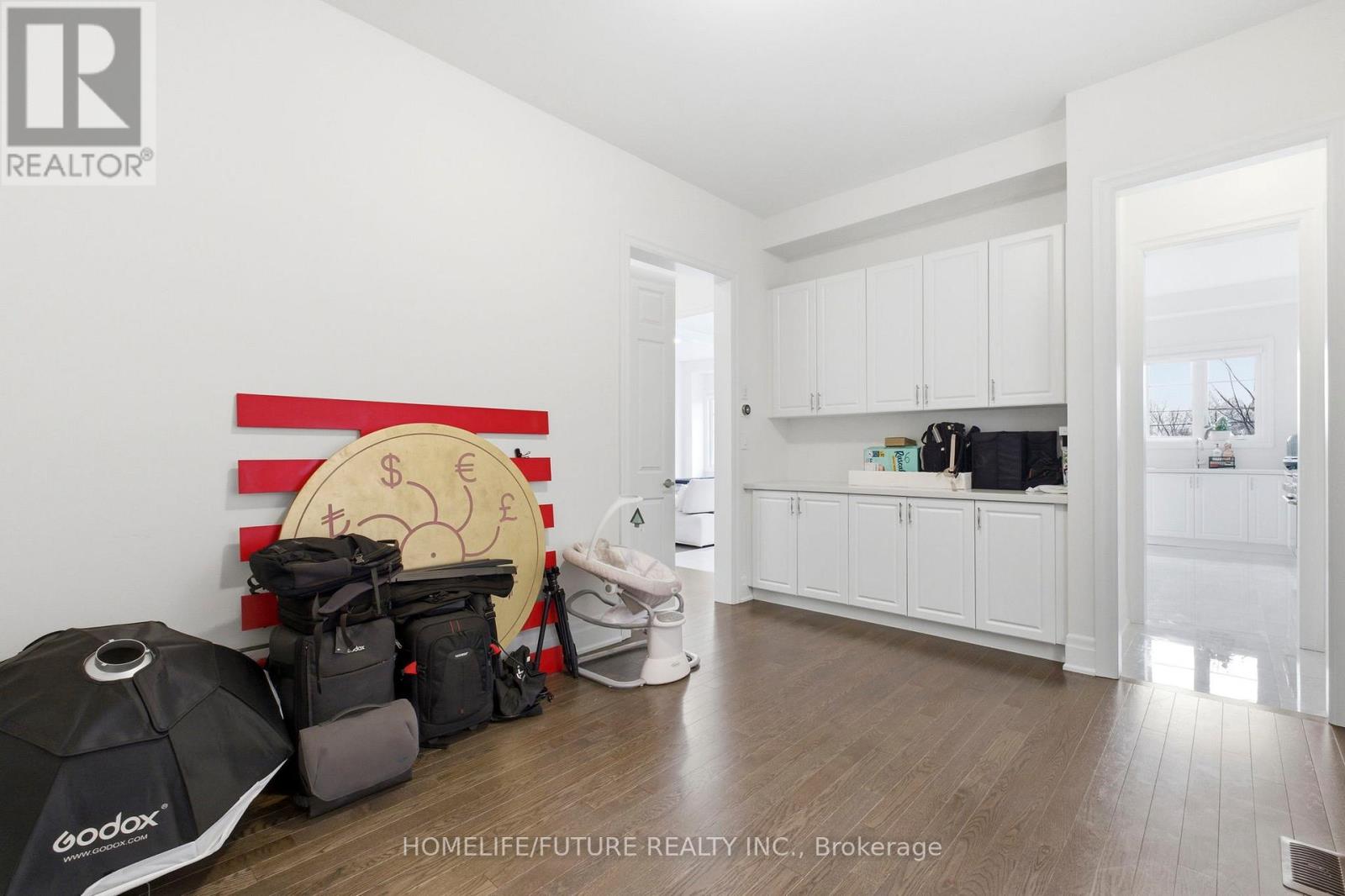 278 Danny Wheeler Boulevard, Georgina, Ontario  L4P 0J9 - Photo 17 - N13214944