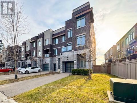 49 Fancamp Drive, Vaughan, Ontario  L6A 4Z1 - Photo 2 - N13214952