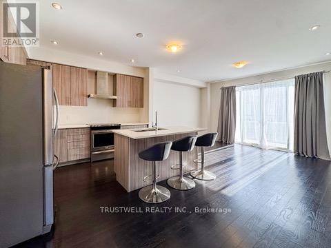 49 Fancamp Drive, Vaughan, Ontario  L6A 4Z1 - Photo 3 - N13214952