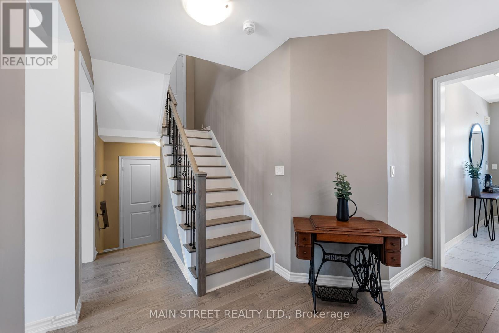 1518 Emberton Way, Innisfil, Ontario  L9S 0L6 - Photo 17 - N13214980