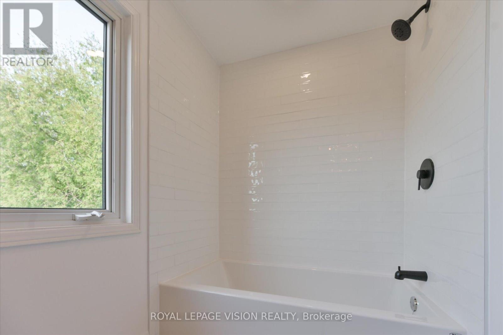 126 Richbell Street, Vaughan, Ontario  L4J 5X2 - Photo 21 - N13215016