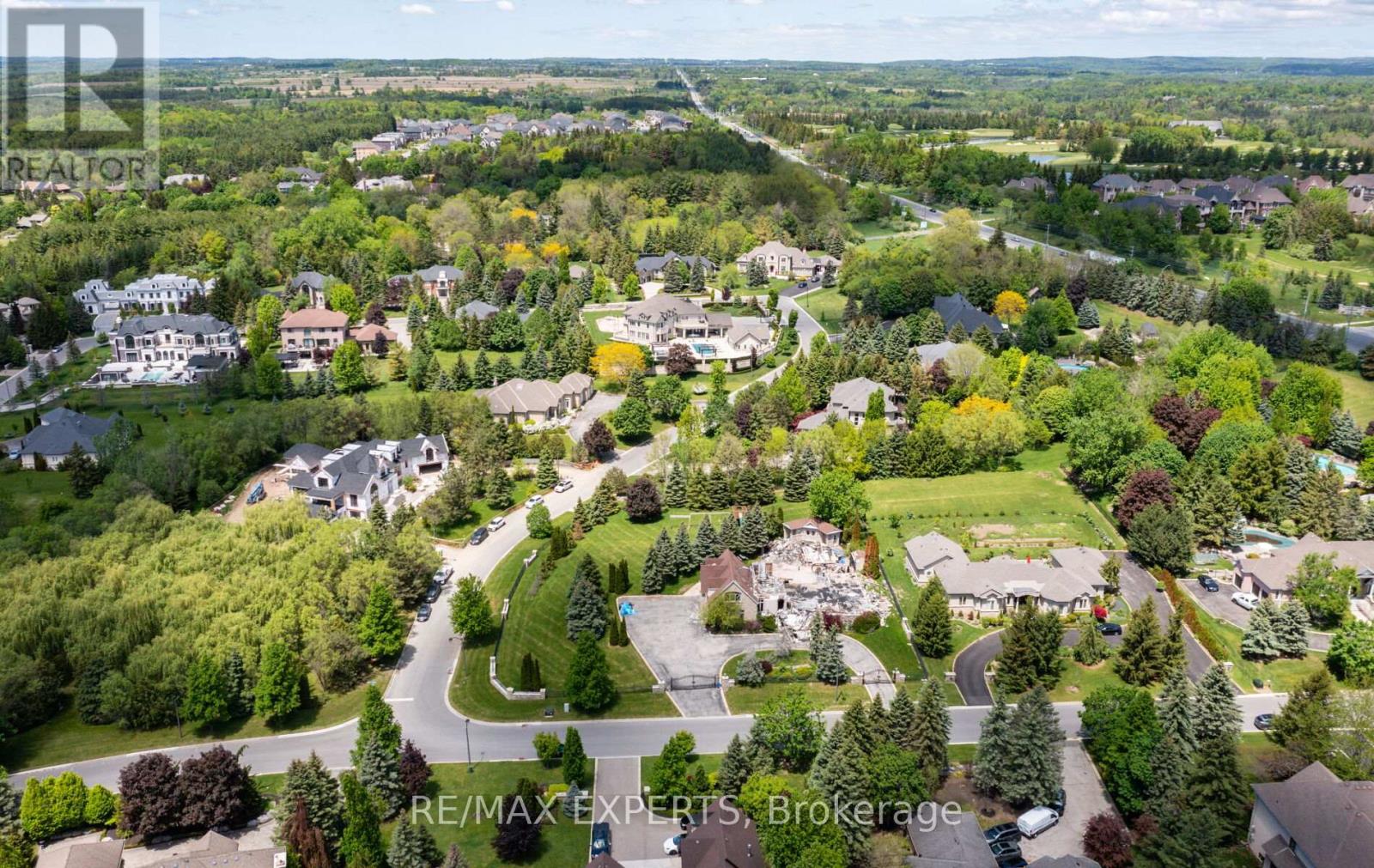 76 Forest Heights Boulevard, Vaughan, Ontario  L0J 1C0 - Photo 4 - N13215018