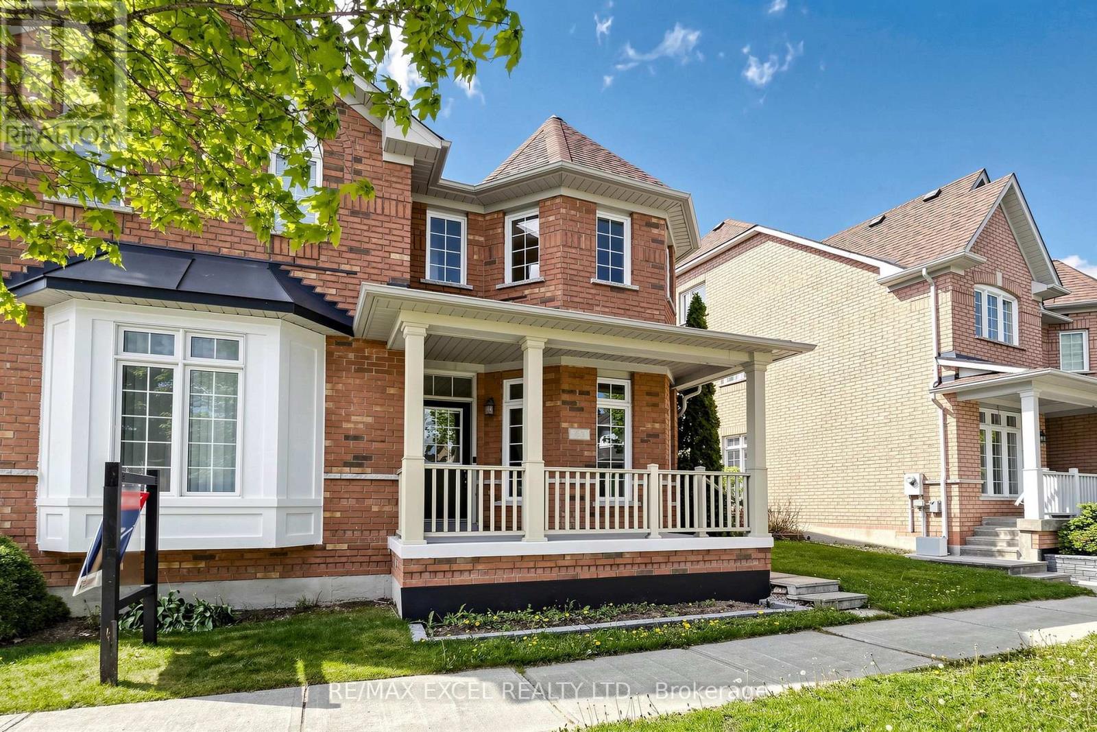63 Rainbow Valley Crescent, Markham, Ontario  L6E 1M2 - Photo 3 - N13215030