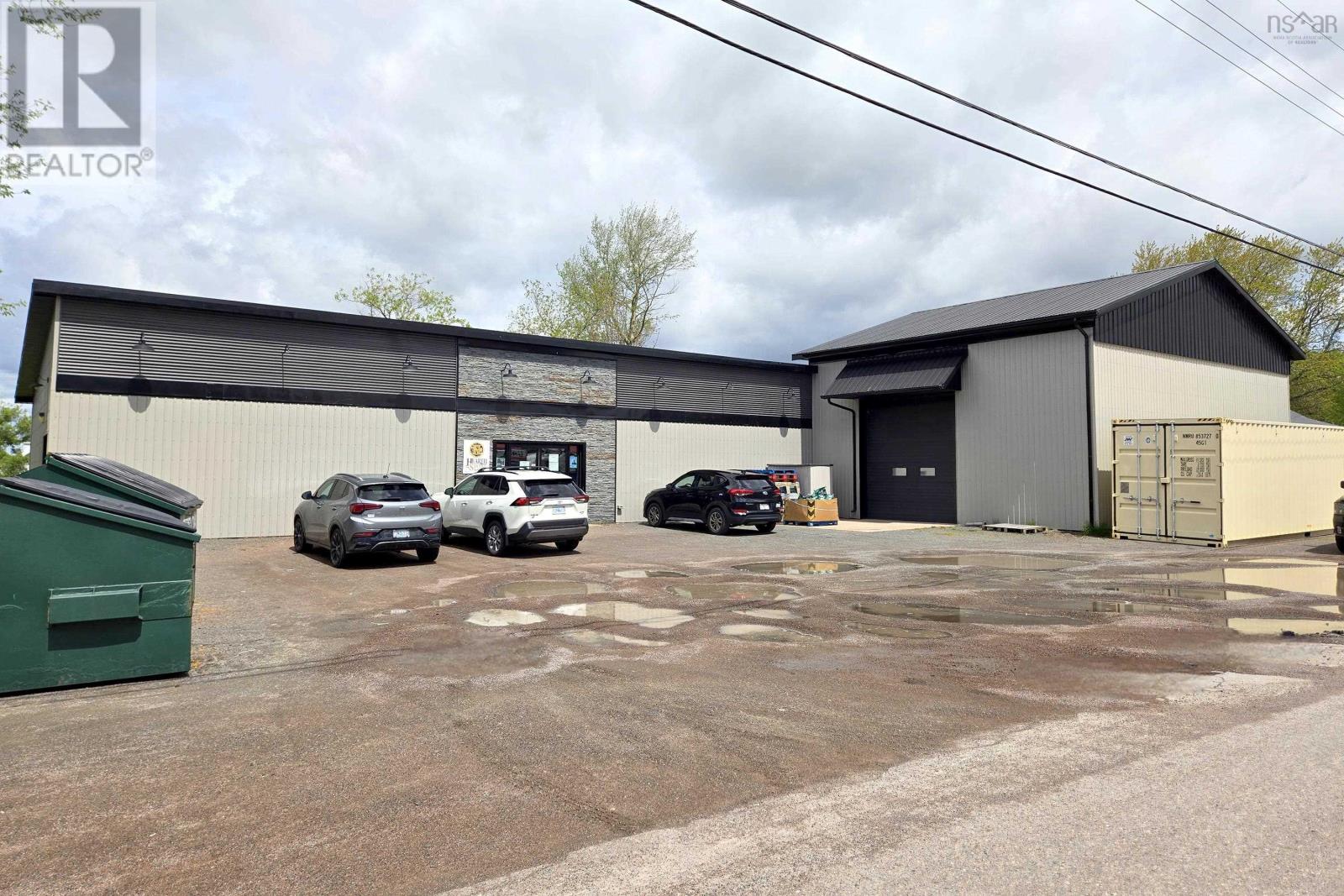 3 Clinton Street, Amherst, Nova Scotia