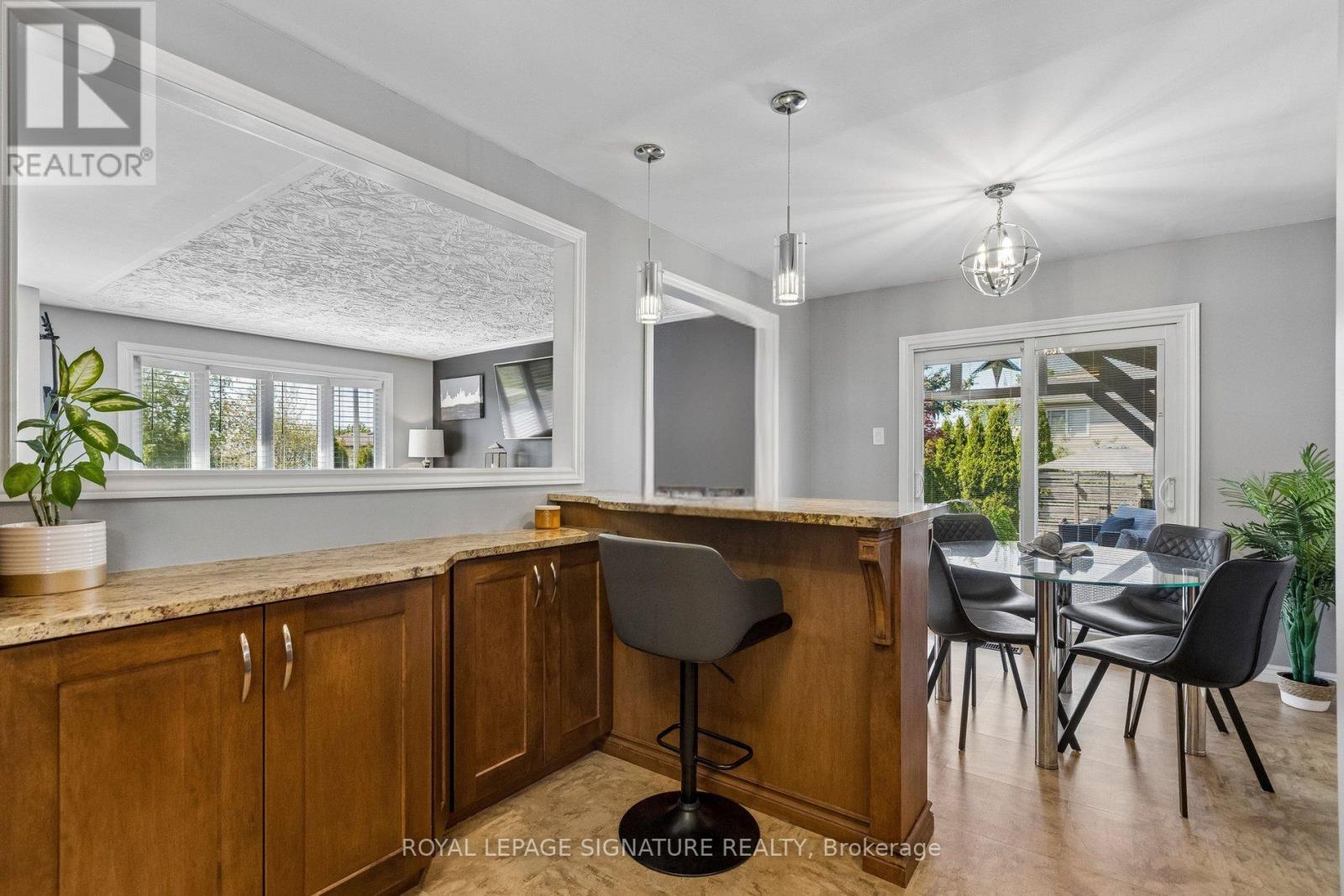 618 Fern Road, Waterloo, Ontario  N2V 1G6 - Photo 17 - X13214560
