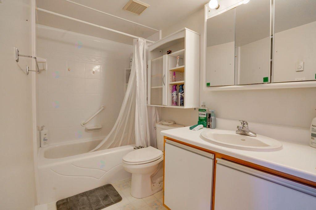 240 Place des Sorbiers - Photo 14
