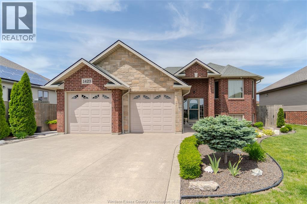 1423 OAKWOOD, Lakeshore, Ontario