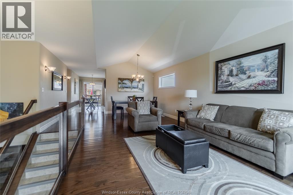 1423 Oakwood, Lakeshore, Ontario  N0R 1A0 - Photo 9 - 26012347