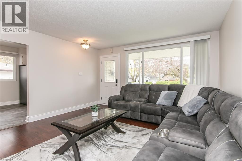 34 Blackhorne Crescent, Kitchener, Ontario  N2E 1T1 - Photo 7 - 40826094