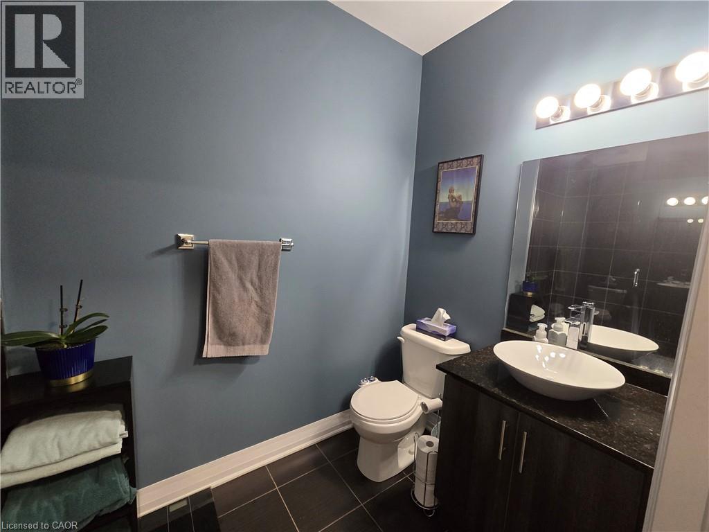 10 Concord Place Unit# 521, Grimsby, Ontario  L3M 0G6 - Photo 8 - 40834645