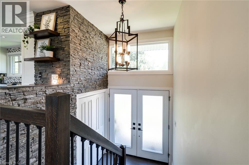 498 Wicklow Road, Burlington, Ontario  L7L 2H8 - Photo 4 - 40834641