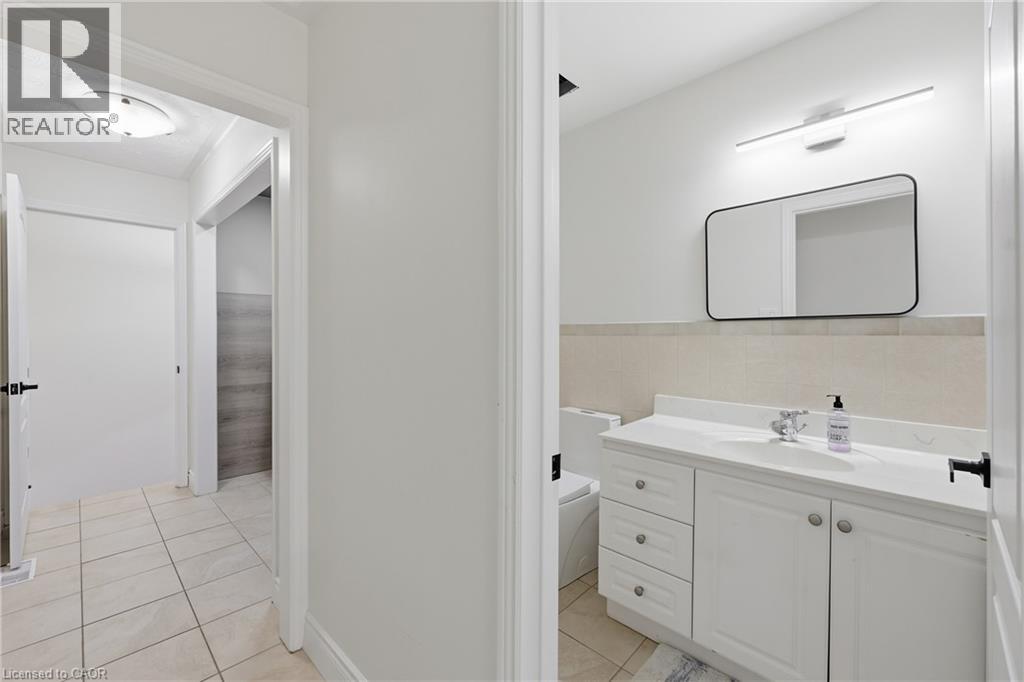 58 Kilbourn Avenue, Stoney Creek, Ontario  L8G 3E2 - Photo 30 - 40833947