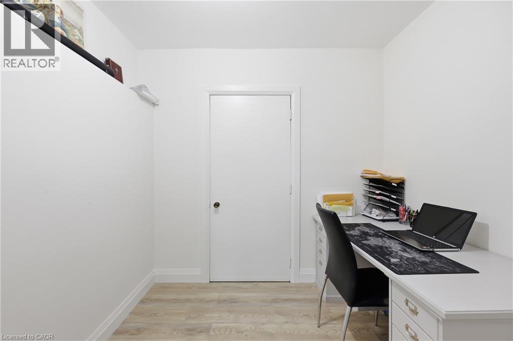 58 Kilbourn Avenue, Stoney Creek, Ontario  L8G 3E2 - Photo 37 - 40833947