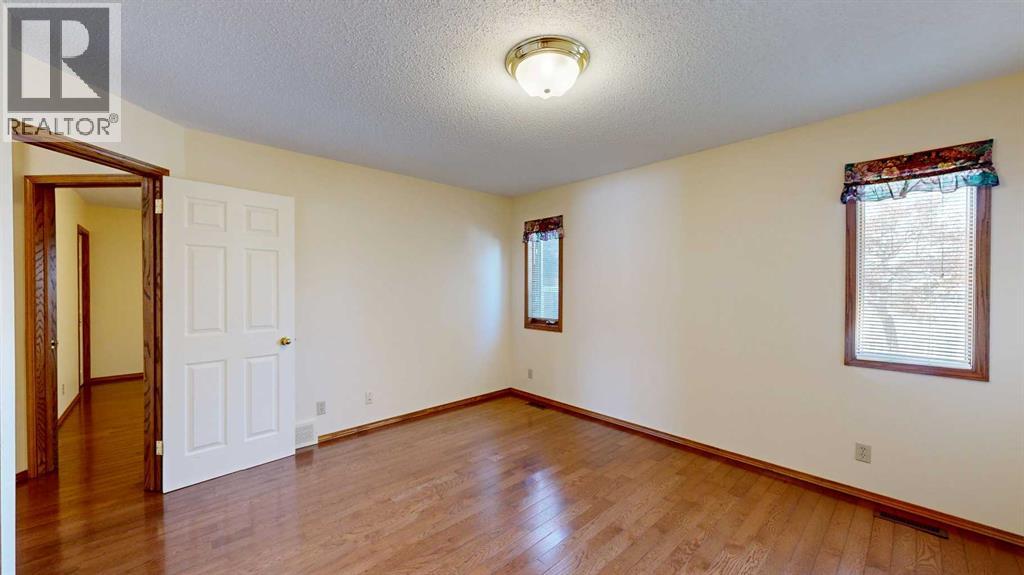 3908 64 Street, Stettler, Alberta  T4K 1G1 - Photo 11 - A2289850