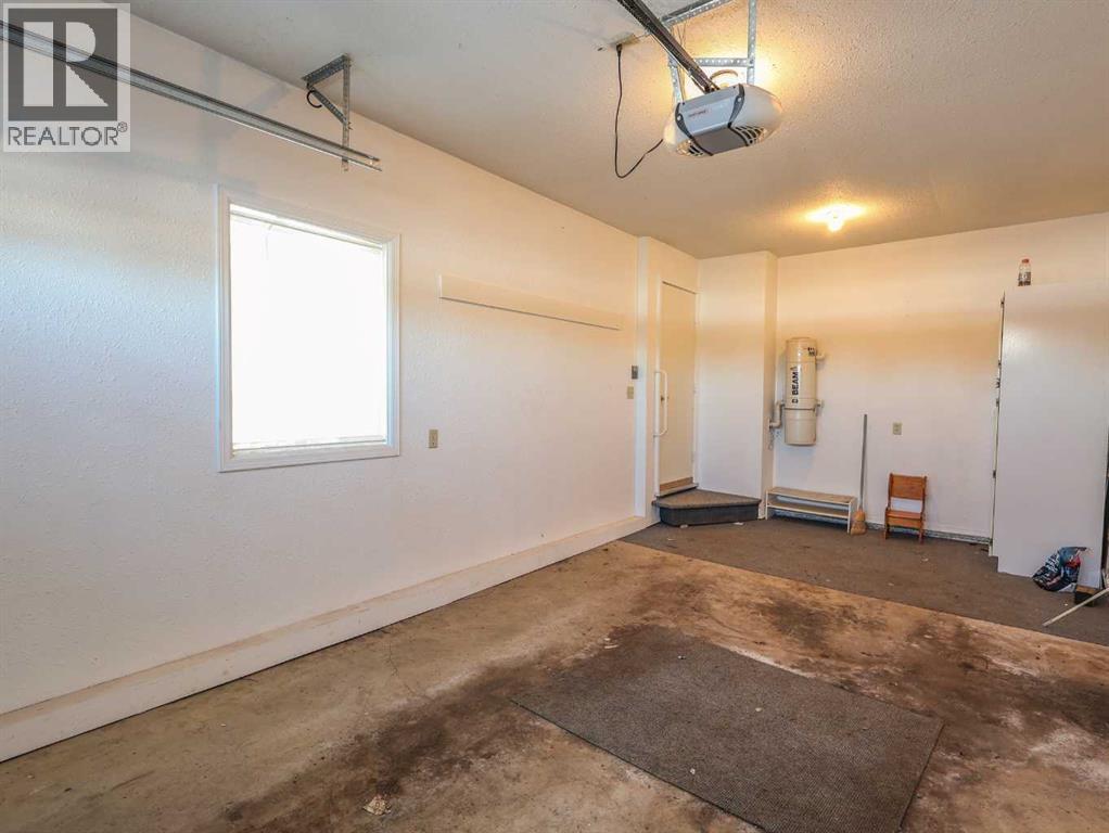 3908 64 Street, Stettler, Alberta  T4K 1G1 - Photo 40 - A2289850