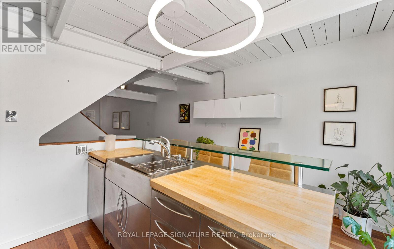 7 - 692 St. Clarens Avenue, Toronto, Ontario  M6H 3X1 - Photo 23 - W13192980