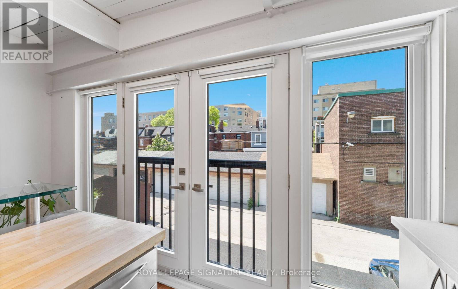7 - 692 St. Clarens Avenue, Toronto, Ontario  M6H 3X1 - Photo 24 - W13192980
