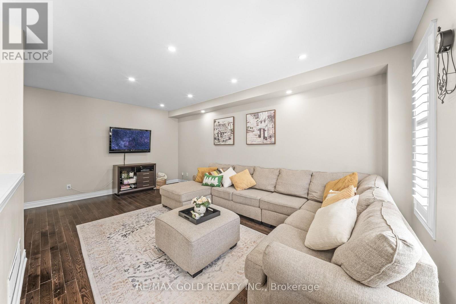 18 Hampton Springs Drive, Brampton, Ontario  L6P 2W4 - Photo 14 - W13214898